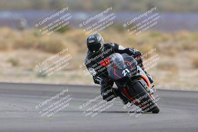 media/Dec-17-2022-SoCal Trackdays (Sat) [[224abd9271]]/Turn 16 (210pm)/